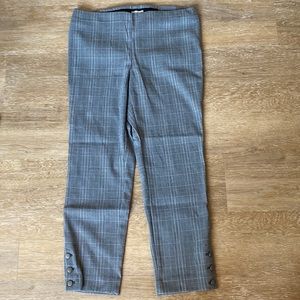 Van Heusen size 10 short plaid work pant